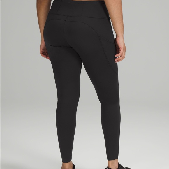 Lululemon fast and free 28’ pant - 4 - Picture 3 of 9